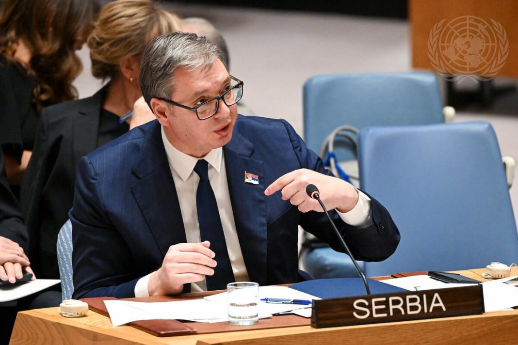 Vučić iznenađen ishodom sastanka s Francisom: Države koje podržavaju rezoluciju o Srebrenici ne prihvataju odlaganje