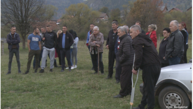 Protesti protiv Arapa u Mokrom kod Pala: “Ne damo Arapima našu srpsku zemlju”