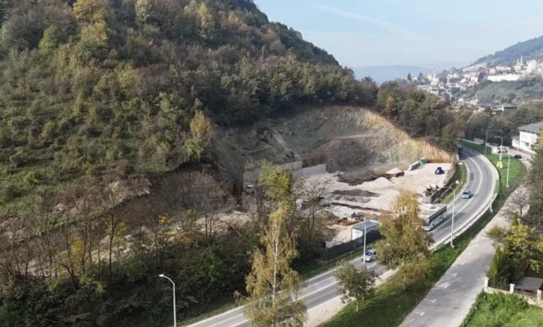 Veliko gradilište osvanulo na ulazu u stari dio Travnika, javnost podijeljena