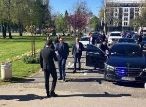 Granična policija zaustavila Dodikovu kolonu na ulazu u BiH- Evo šta je uslijedilo