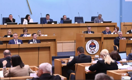 PALI DODIKOVI ZAKONI: Ustavni sud posljednja barijera rušenju BiH