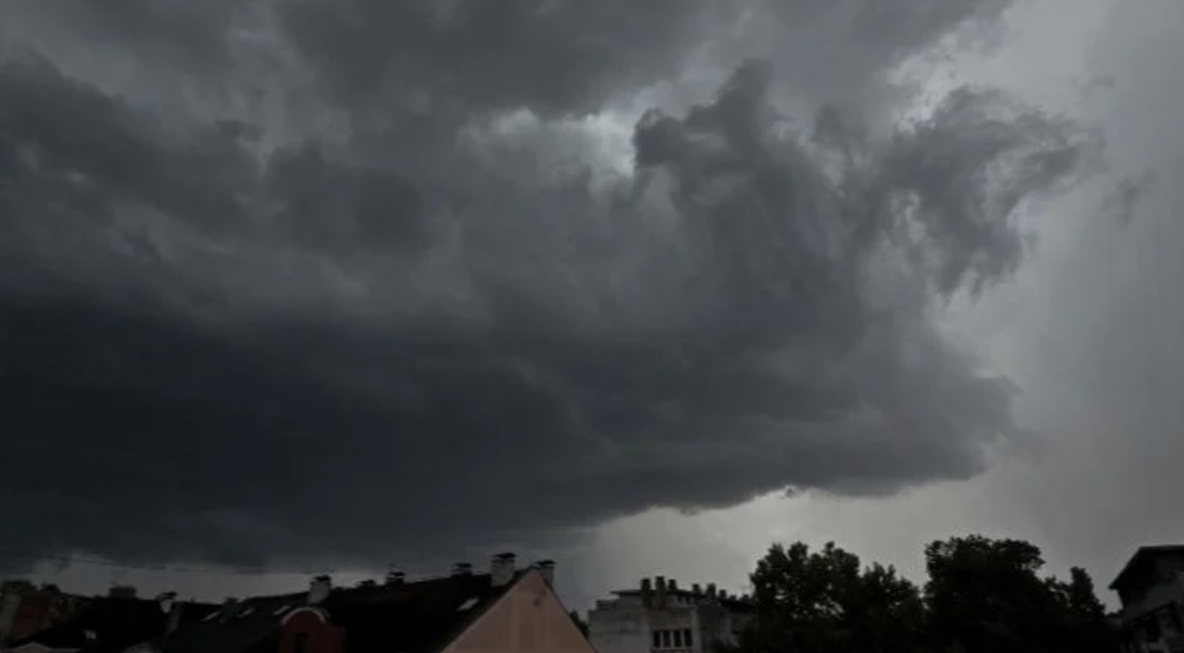 fotografija neba Krajina oluja
