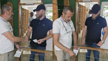 Lijepa priča iz Bugojna: Hasib rasprodao butik i sav novac donirao za rekonstrukciju džamije