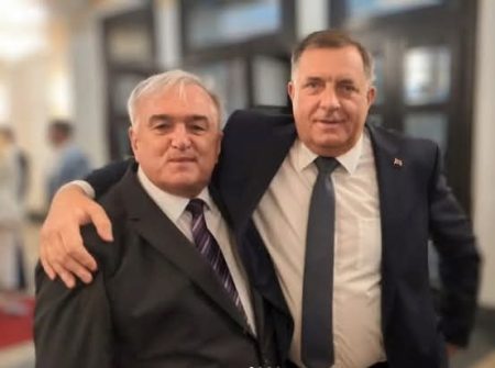 Umičević stao uz Dodika