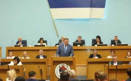 Poslanici koji su glasali u NSRS-u su počinili krivično djelo
