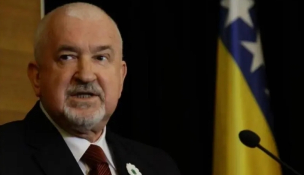 BIVŠI REIS MUSTAFA CERIĆ UPUTIO OTVORENO PISMO ŽELJANI ZOVKO: ” Da li Vaš govor mržnje predstavlja zvanični stav hrvatske politike prema muslimanima u BiH?”