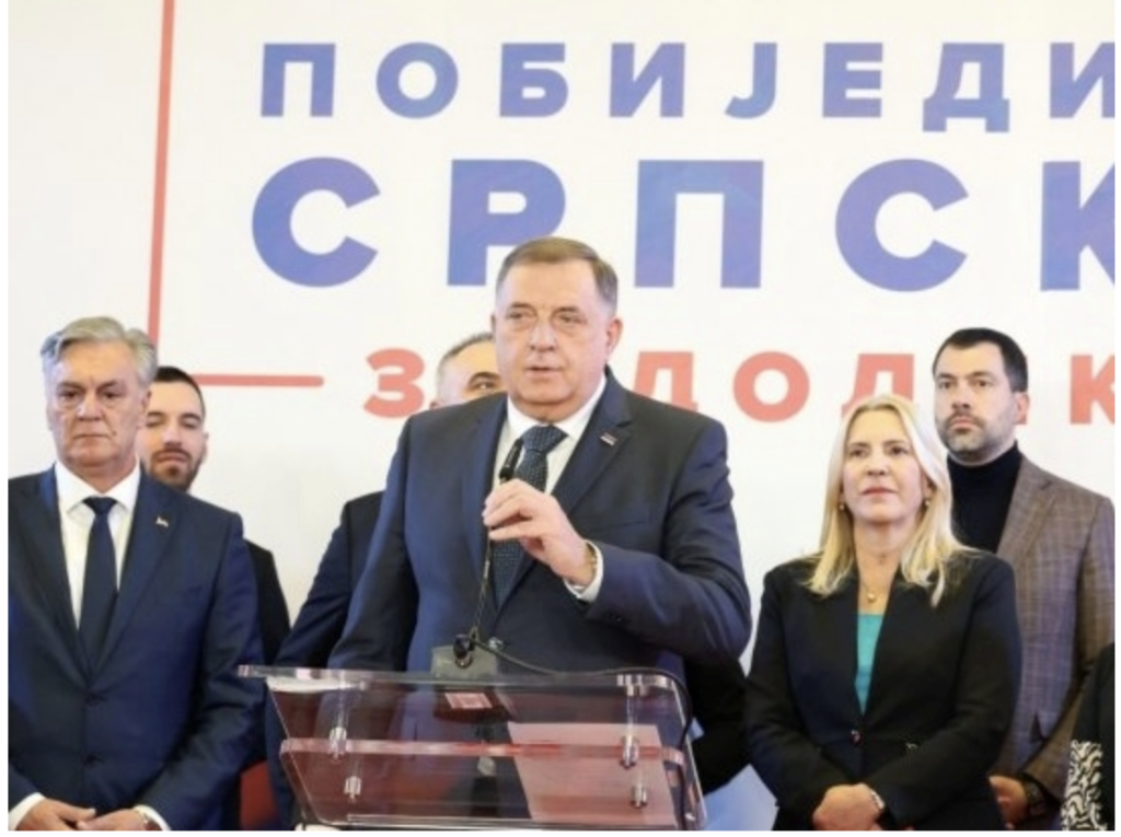 Dodik najavljuje: Napustit ćemo institucije, ukinuti Sud BiH i vratiti vojsku