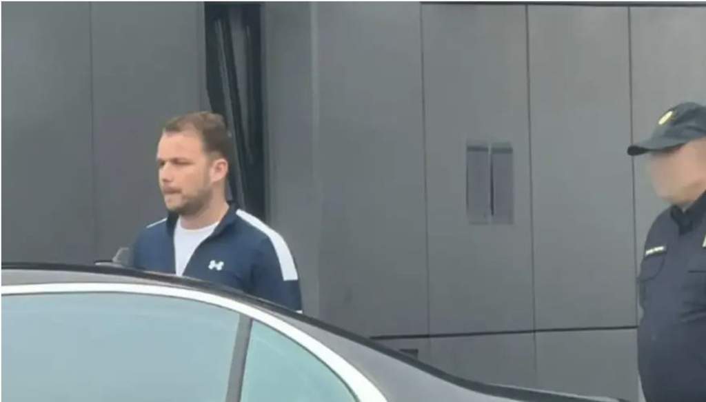 Evo koliku je kaznu morao platiti: Gradonačelnika Banjaluke Draška Stanivukovića pretresla hrvatska policija na granici