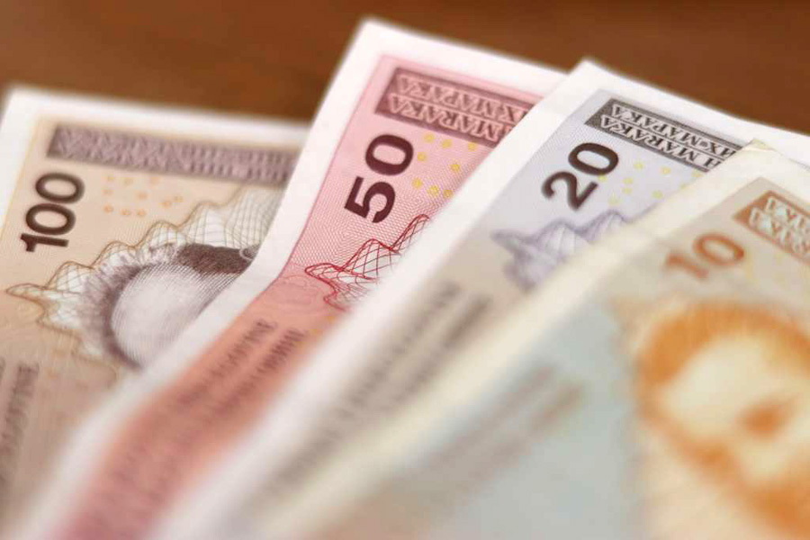 I TO SMO DOČEKALI: Naknada za nezaposlene rodilje povećana, vlada može i bolje