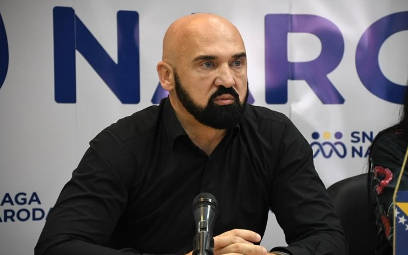 Ramo Isak: I nogama i rukama ćeš Milorade u NATO samo kada te dovoljno pritisnu