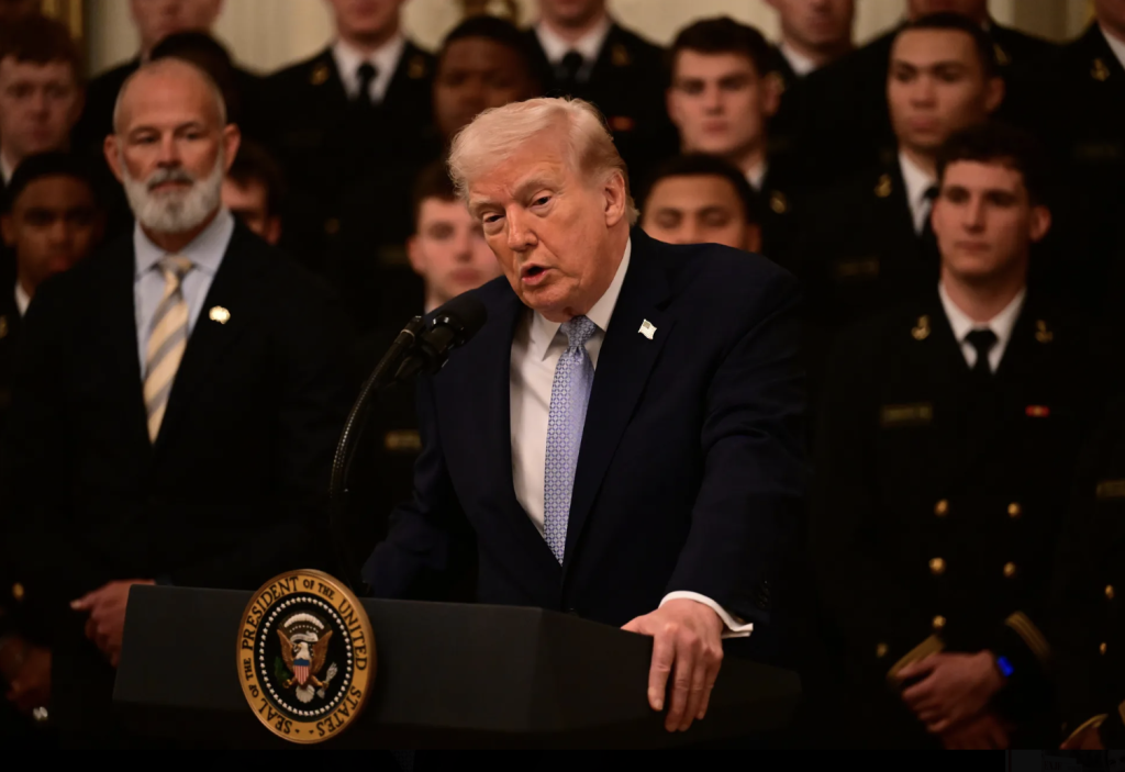 SVE JE LAŽ/ Žestok odgovor iz Irana: “Nema nikakvih pregovora s Donaldom Trumpom” SVE JE LAŽ/ Žestok odgovor iz Irana: "Nema nikakvih pregovora s Donaldom Trumpom"