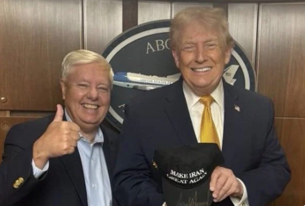 Američki senator otkrio šta će Trump uraditi ako ga Iran ne posluša