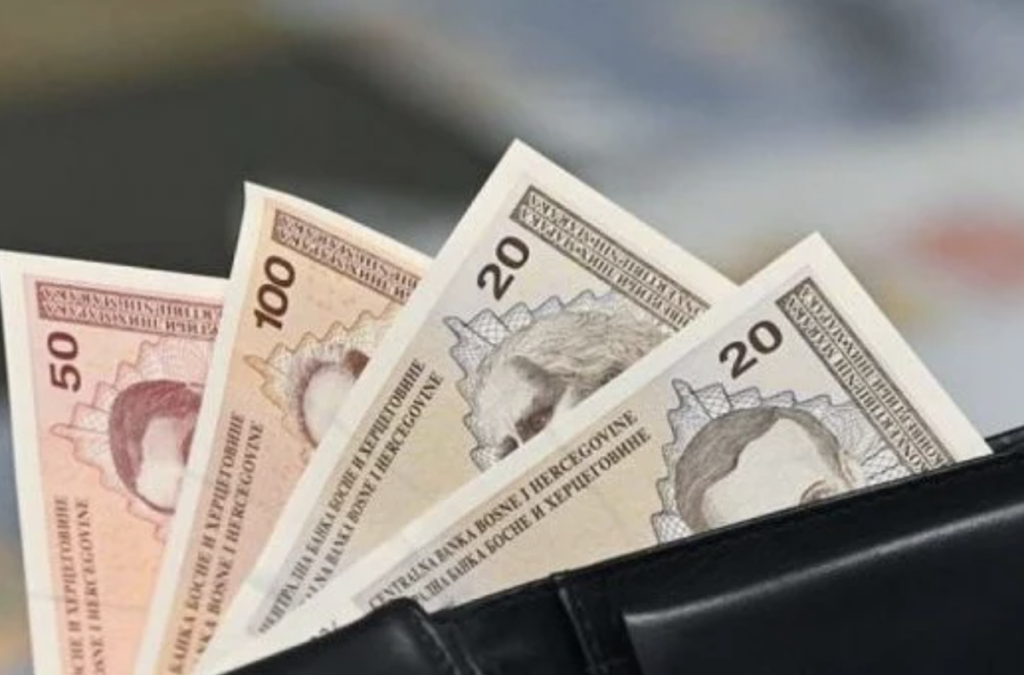 OBJAVLJEN DATUM ISPLATE PENZIJA: Evo koliko iznosi minimalna