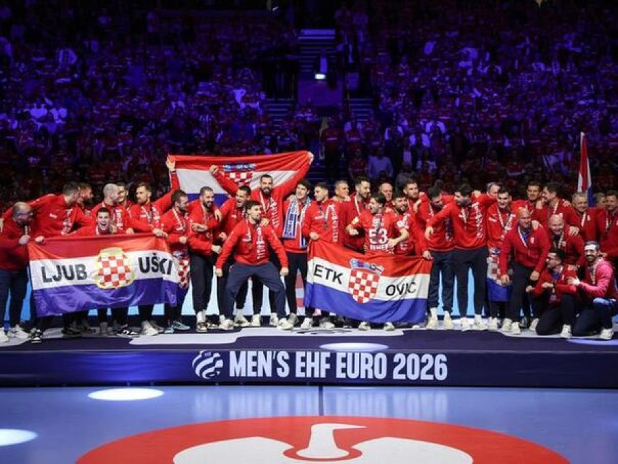 BIVŠA PARATVOREVINA: EHF žestoko kaznio hrvatski savez zbog zastave tzv. Herceg Bosne EHF žestoko kaznio hrvatski savez zbog zastave tzv. Herceg Bosne