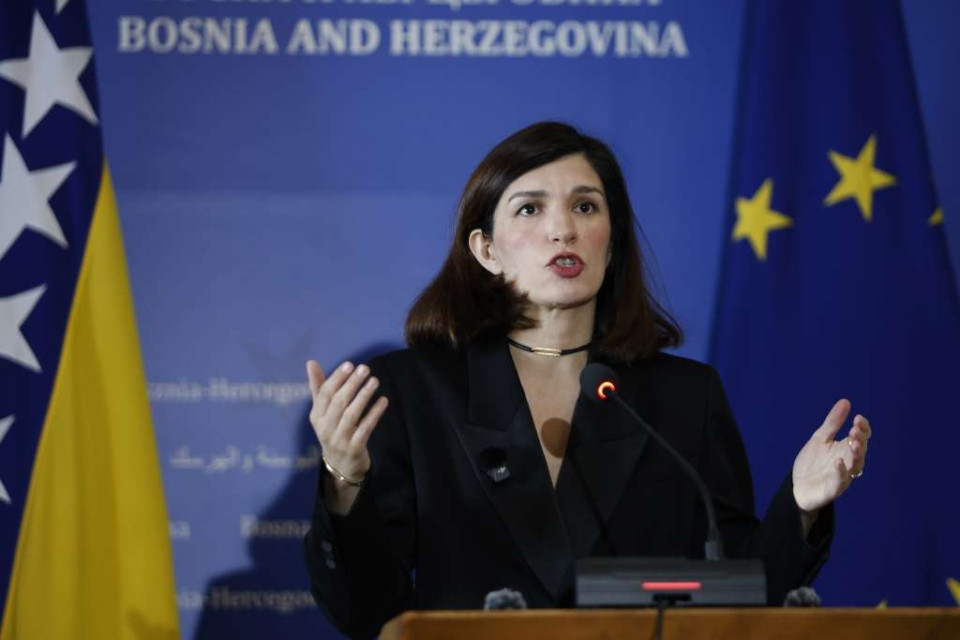 ĆUDIĆ PODIGLA BURU: Je li i Alija lagao?