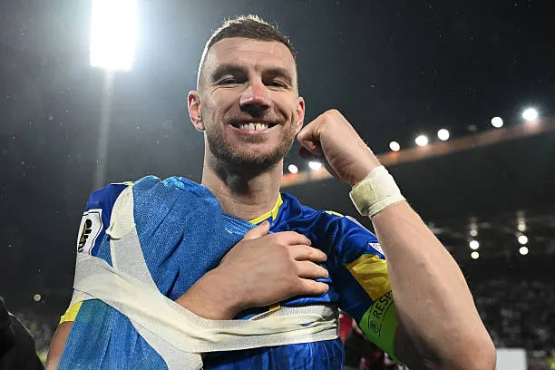 „MORAO SAM OVO REĆI…“ Džeko se oglasio nakon remija i poslao jasnu poruku