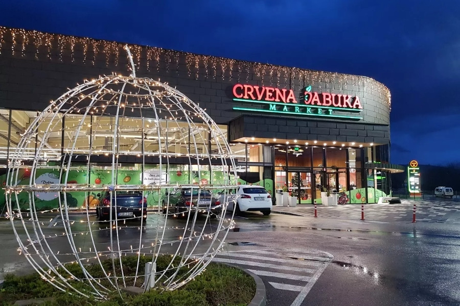 SRAMOTNO! Radnici “Crvene jabuke” dobili prijetnje otkazom zbog dresova Bosne i Hercegovine