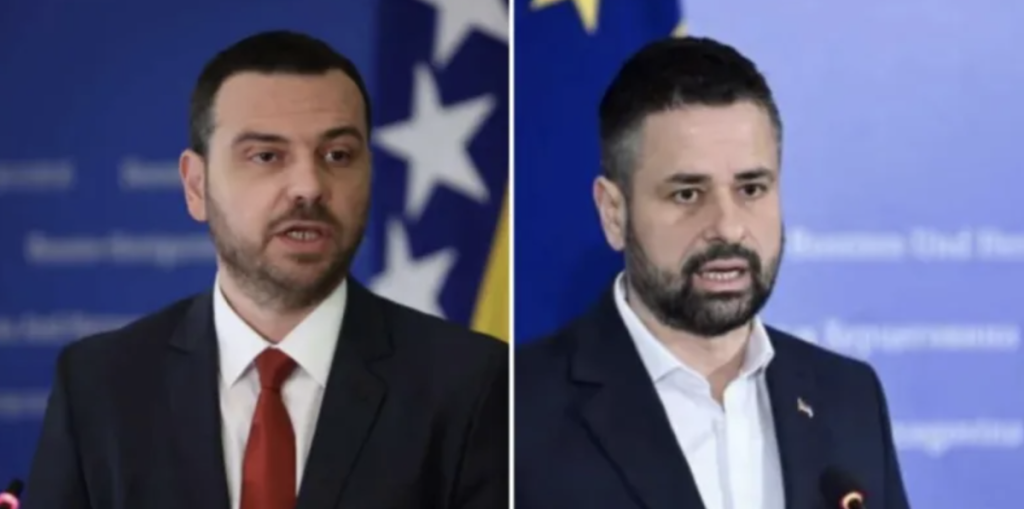 Kraj Amidžićeve blokade: Usvojen pravilnik o povratu PDV-a. Građani ostvaruju pravo na povrat do 25.000 KM Usvojen pravilnik o povratu PDV-a. Građani ostvaruju pravo na povrat do 25.000 KM