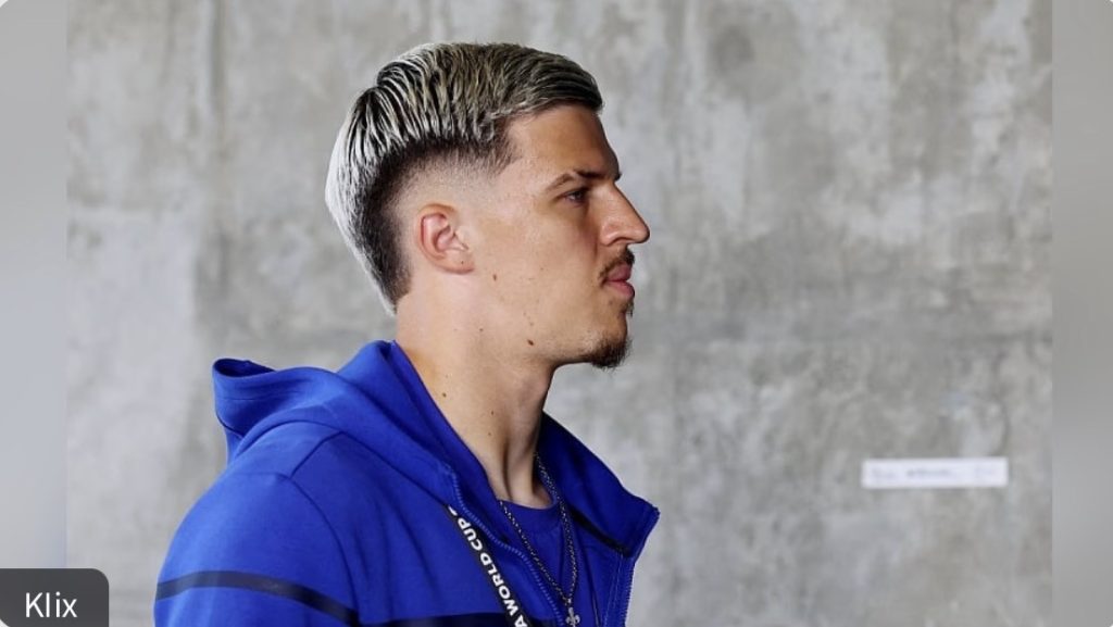 Tarik Muharemović za potpis traži plaću do tri miliona eura?