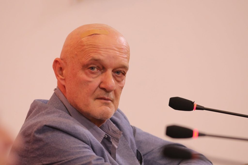 Visoko ga neće ugostiti: Otkazana promocija knjige autora koji je negirao genocid u Srebrenici