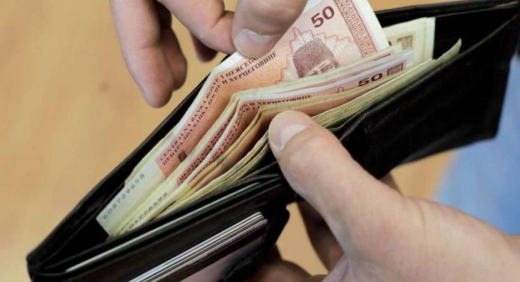 Dobrovoljna uplata staža u FBiH: Evo ko može sam sebi uplaćivati PIO i koliko to košta