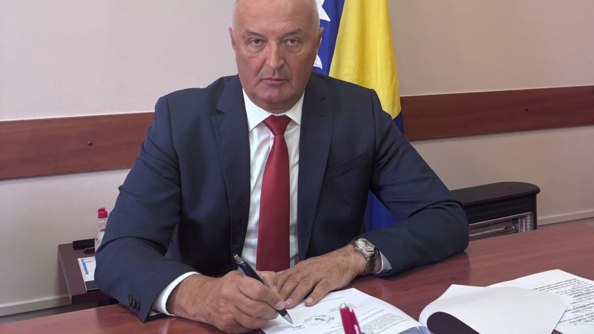 Dvojac podnio krivičnu prijavu protiv Heleza zbog otkaza vojnicima
