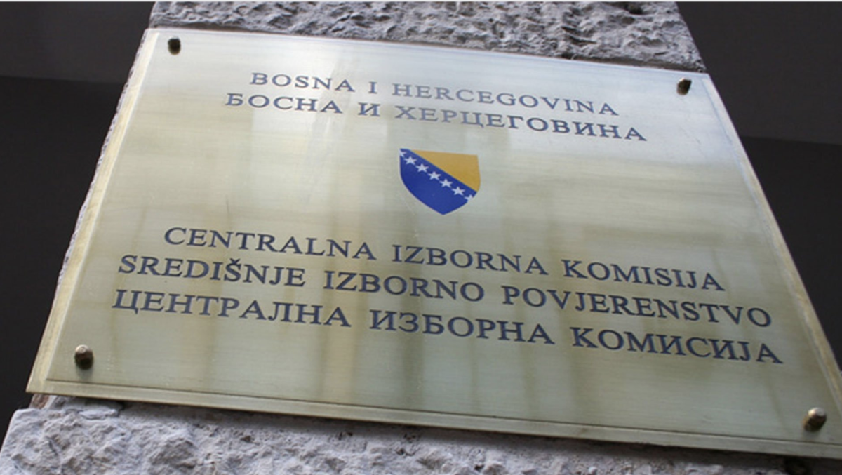CIK upozorio birače koji glasaju poštom: Jedna boja može učiniti glasački listić nevažećim