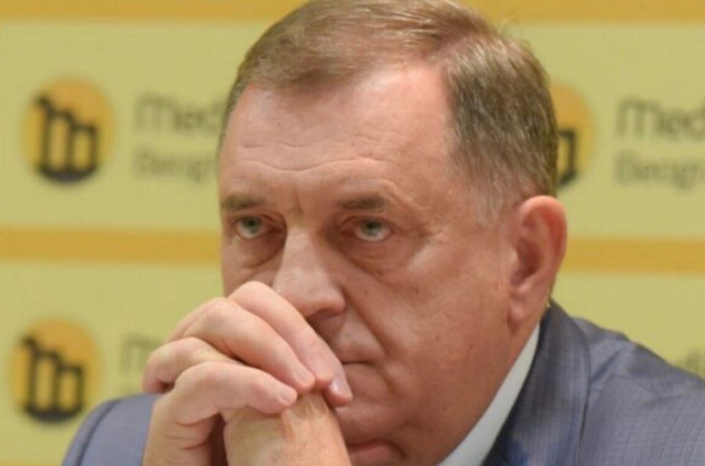 Skandal koji trese Ameriku: “Neće to završiti na Miloradu Dodiku” – Riječ je o mnogo ozbiljnijoj stvari