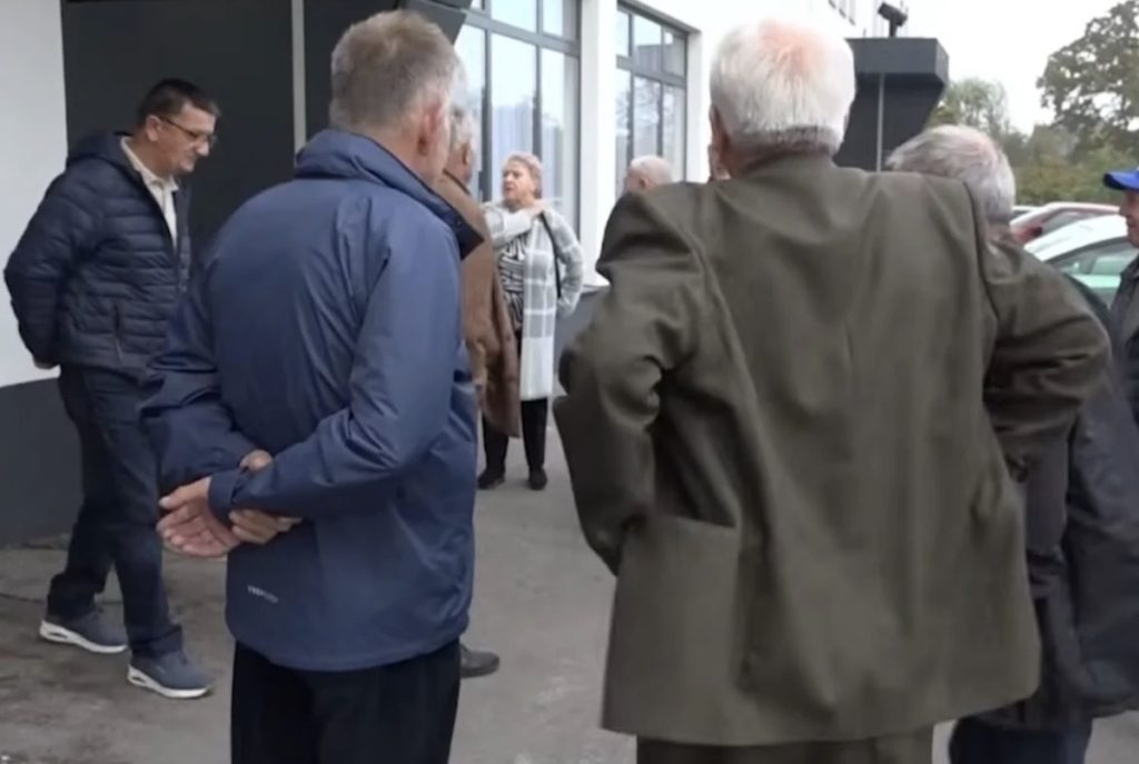 Najavljena jednokratna pomoć i subvencije za struju za penzionere