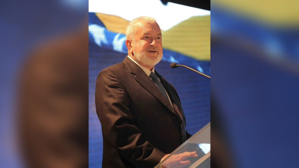 Cerić odgovorio Dodiku: ‘Islam nije pozornica za tvoje gluposti’
