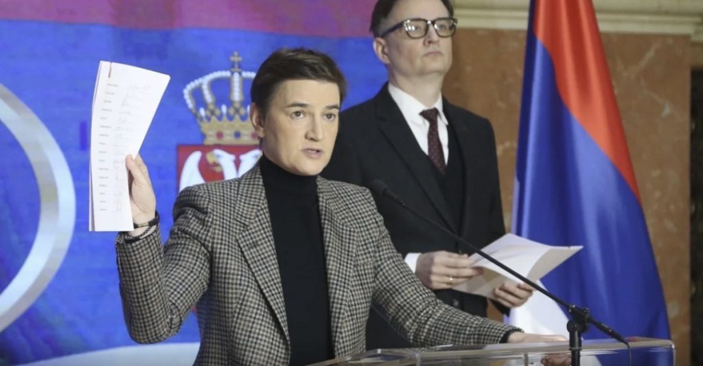 Brnabić: Priprema se hapšenje Vučića zbog pada nadstrešnice u Novom Sadu