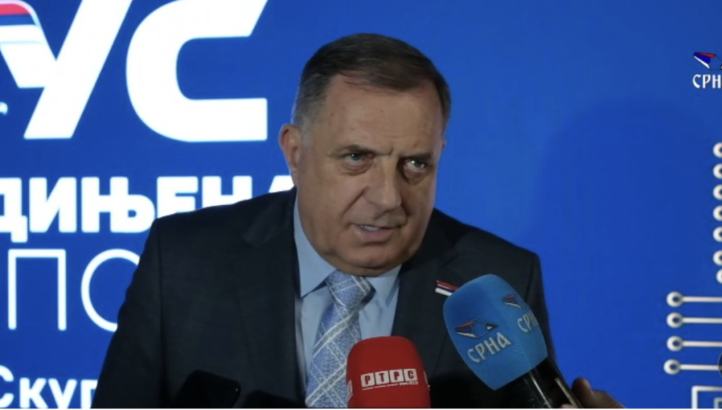 Dodik kreće u konačni obračun za otcjepljenje: “Za muslimane bi bilo najbolje da se mirno raziđemo” Dodik kreće u konačni obračun za otcjepljenje: “Za muslimane bi bilo najbolje da se mirno raziđemo”